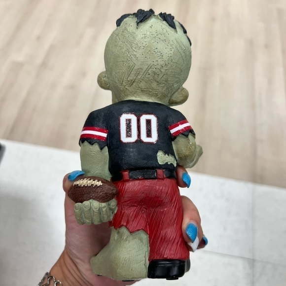 NEW England Patriots Zombie Figure Halloween Brand New! - Picture 2 of 2